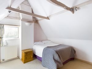 Bedroom- click for photo gallery